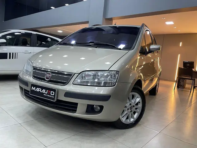 Carro Fiat Idea 2010 ELX 1.4 (Flex)