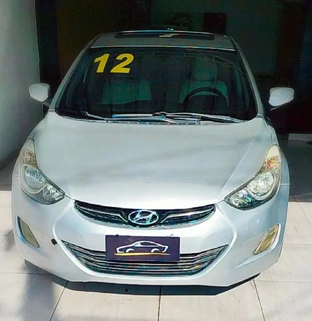 Carro Hyundai Elantra 2012 Sedan 1.8 GLS (aut)