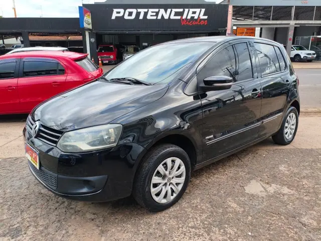 Carro Volkswagen Fox 2010 Prime 1.6 8V (Flex)