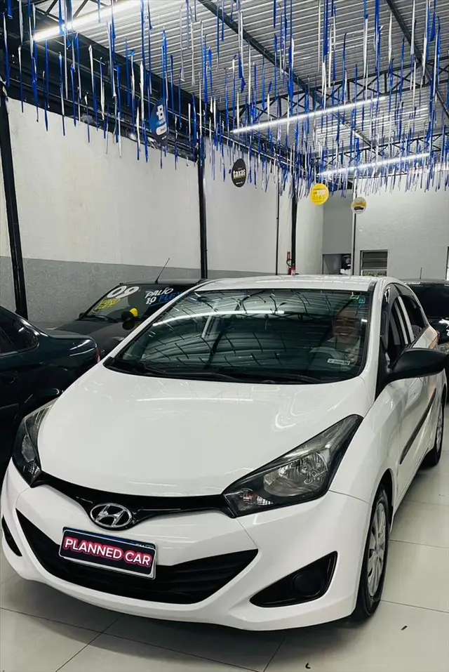 Carro Hyundai HB20S 2014 1.0 Comfort Style (Flex)