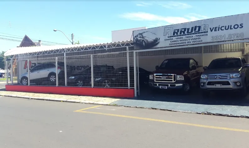 Fachada da loja Veículos à venda em Arruda Veiculos - Araraquara - SP