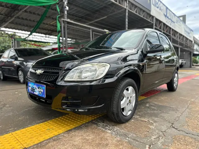 Carro Chevrolet Celta 2013 LT 1.0 (Flex)