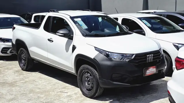 Carro Fiat Strada 2025 Endurance 1.3 Flex 8V CS