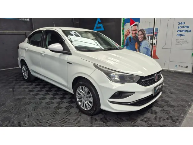 Carro Fiat Cronos 2019 1.3 Drive Firefly (Flex)