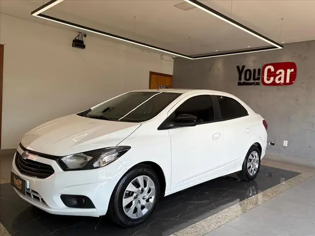 Carro Chevrolet Onix Plus 2021 1.0 LT (Flex)