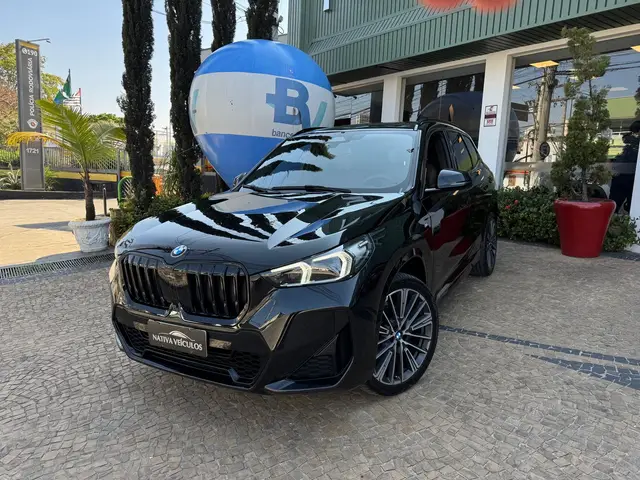 Carro BMW X1 2025 sDrive20i M Sport 2.0 Turbo (Aut.)
