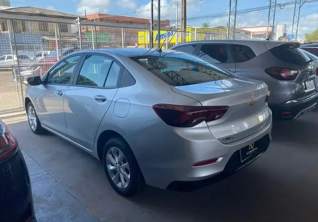 Carro Chevrolet Onix Plus 2021 1.0 LT (Flex)