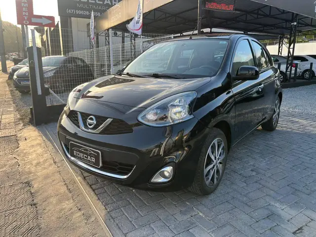 Carro Nissan March 2015 1.6 16V SL (Flex)