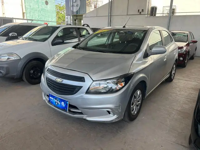 Carro Chevrolet Onix 2019 1.0 Joy SPE/4