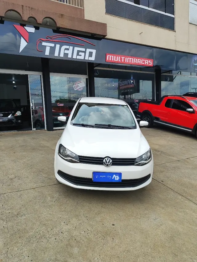 Carro Volkswagen Voyage 2015 1.0 TEC Comfortline (Flex)