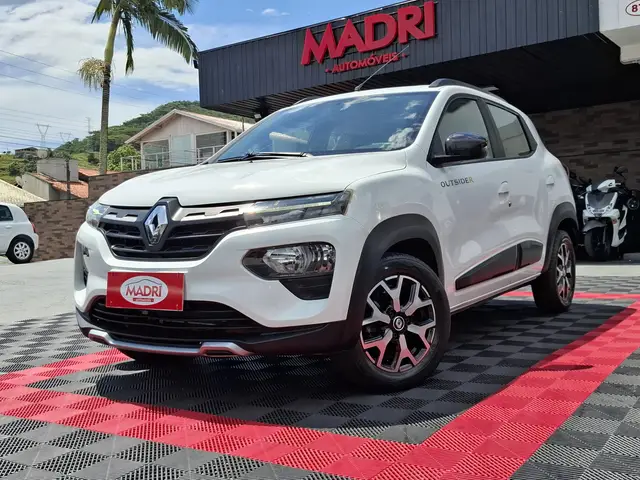 Carro Renault Kwid 2023 Outsider 1.0 12v SCe (Flex)