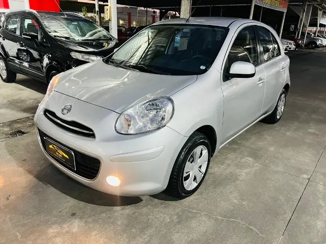 Carro Nissan March 2014 1.0 16V S (Flex)