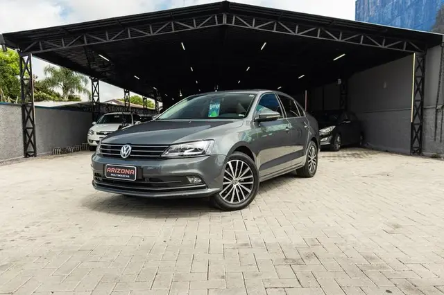 Carro Volkswagen Jetta 2017 2.0 TSI Highline Tiptronic