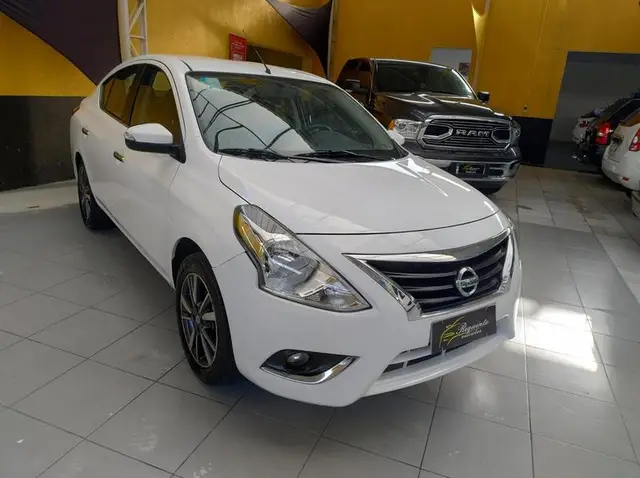 Carro Nissan Versa 2020 1.6 16V SL FlexStart CVT (Flex)
