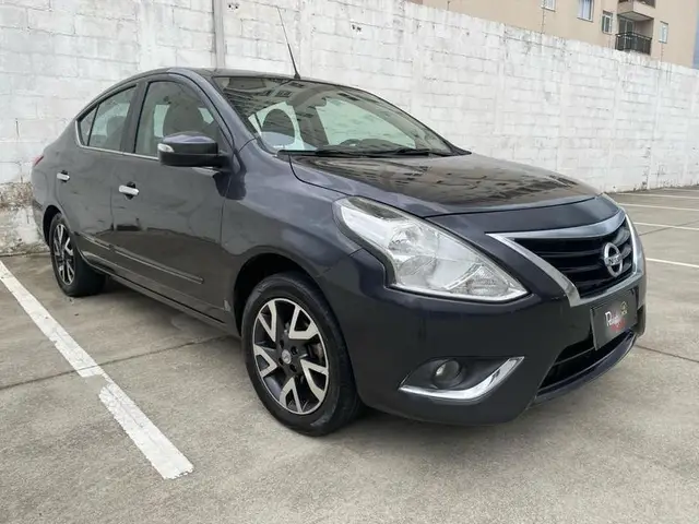 Carro Nissan Versa 2017 1.6 16V SV (Flex)