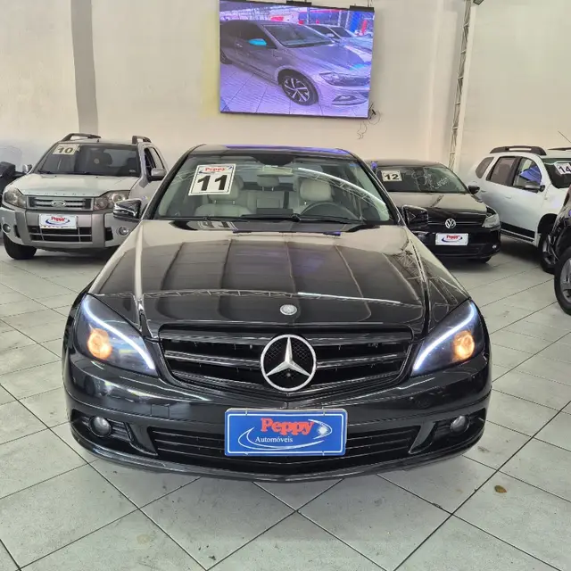 Carro Mercedes-Benz Classe C 2011 C 180 CGI Classic Blue Efficiency