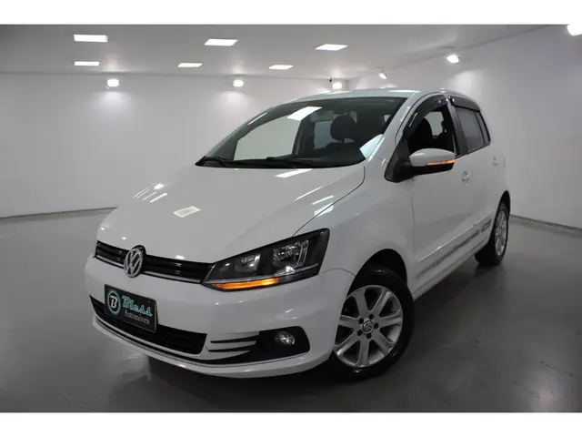 Carro Volkswagen Fox 2018 1.6 MSI Connect (Flex)
