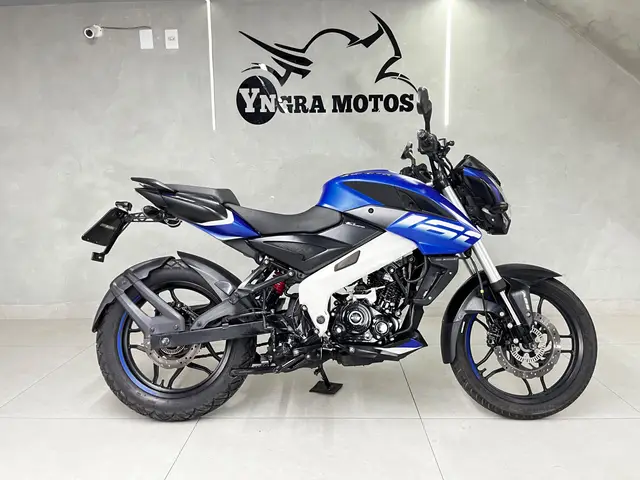 Moto Bajaj Dominar 160 2023 160 cc
