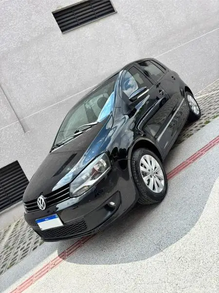 Carro Volkswagen Fox 2011 1.6 8V (Flex)