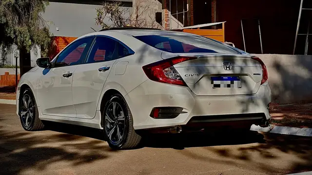 Carro Honda Civic 2017 Touring 1.5 Turbo CVT