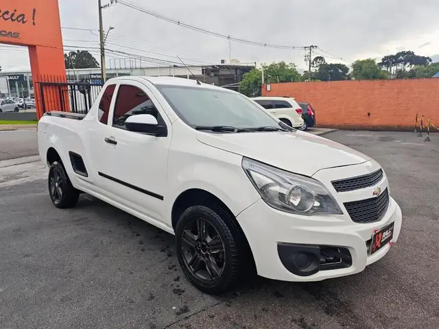 Carro Chevrolet Montana Combo 2013 LS 1.4 (Flex)