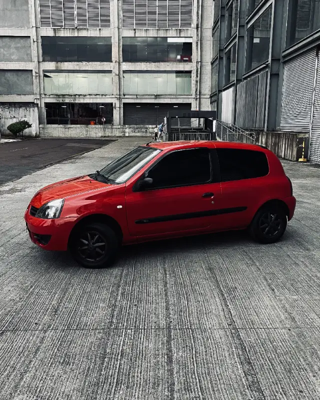 Carro Renault Clio 2011 Hatch. Campus 1.0 16V (flex) 2p