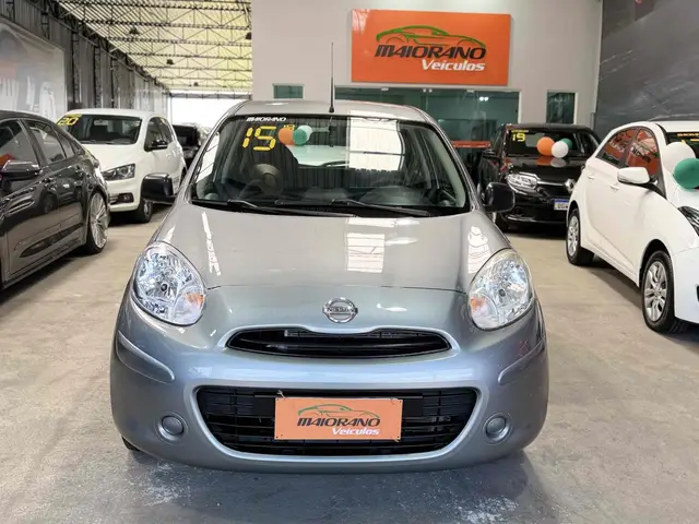 Carro Nissan March 2015 1.0 12V (Flex)