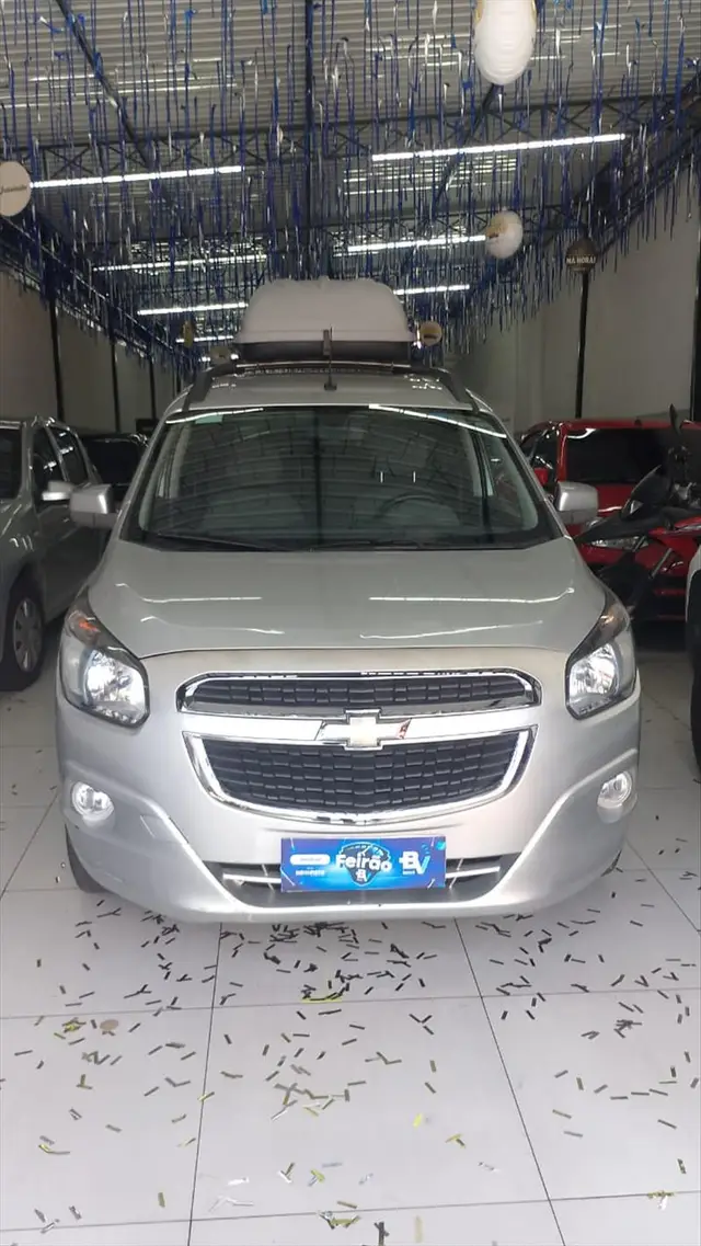Carro Chevrolet Spin 2016 LTZ 7S 1.8 (Flex) (Aut)