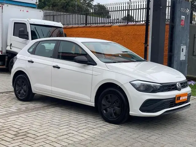 Carro Volkswagen Polo 2025 Track 1.0 Flex 12V 5p