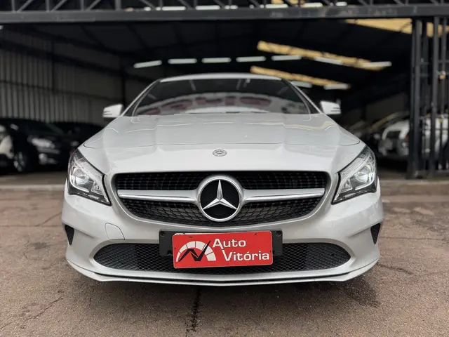 Carro Mercedes-Benz CLA 180 2018 1.6 CGI GASOLINA 7G-DCT