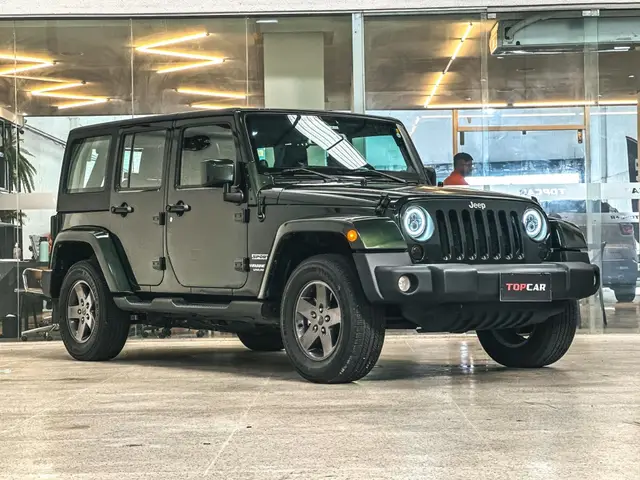 Carro Jeep Wrangler 2011 Unlimited 3.8 V6