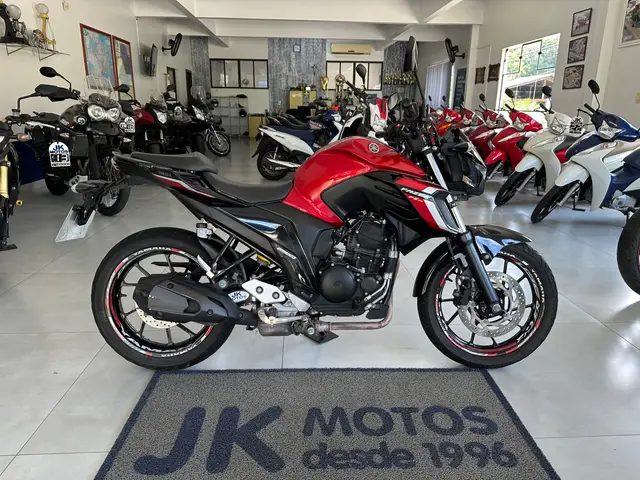 Moto Yamaha Fazer FZ25 2024 ABS