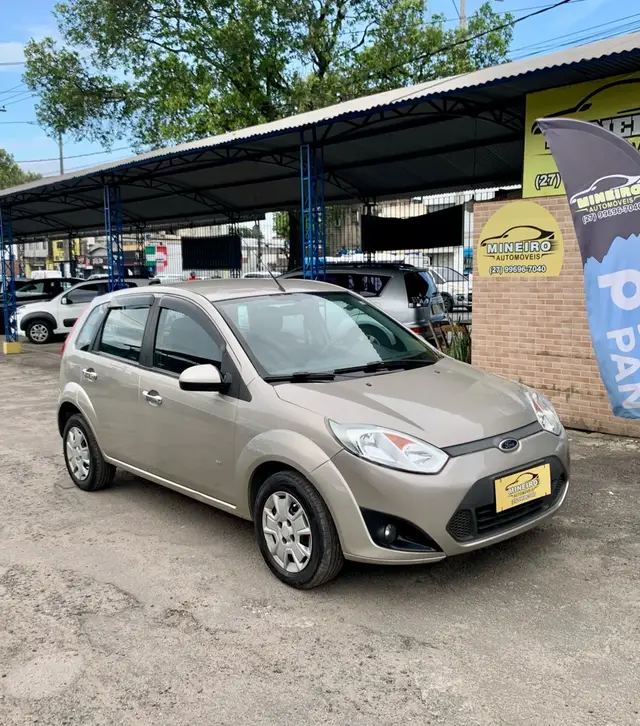 Carro Ford Fiesta Hatch 2014 S Rocam 1.0 (Flex)
