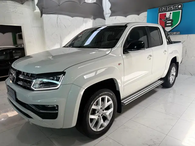 Carro Volkswagen Amarok 2023 Highline 3.0 CD 4x4 TDi (Aut)