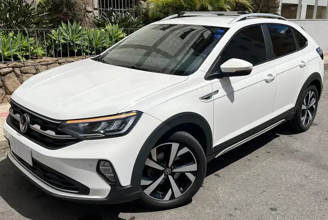 Carro Volkswagen Nivus 2024 Highline 200 TSI