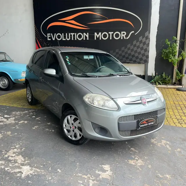 Carro Fiat Palio 2015 Attractive 1.0 Evo (Flex)