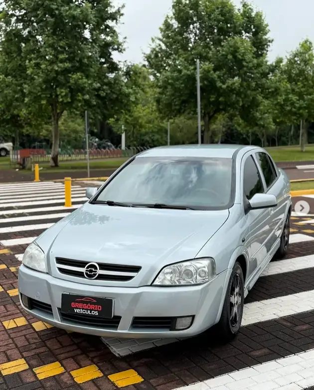 Carro Chevrolet Astra Sedan 2008 Advantage 2.0 (Flex)