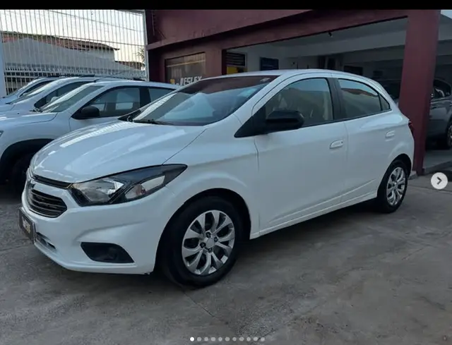 Carro Chevrolet Onix 2021 1.0 (Flex)
