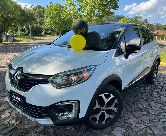Carro Renault Captur 2018 Life 1.6 16v SCe CVT (Flex)
