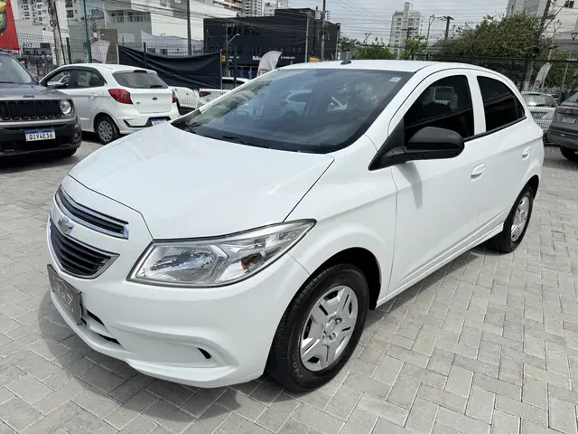 Carro Chevrolet Onix 2016 1.4 Activ SPE/4
