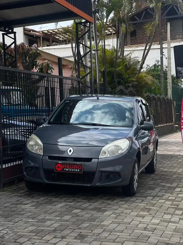 Carro Renault Sandero 2012 Authentique 1.0 16V (flex)