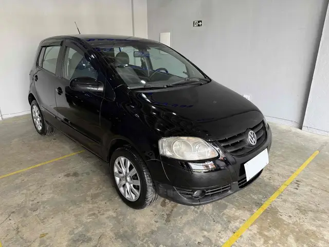 Carro Volkswagen Fox 2010 1.6 8V (Flex)