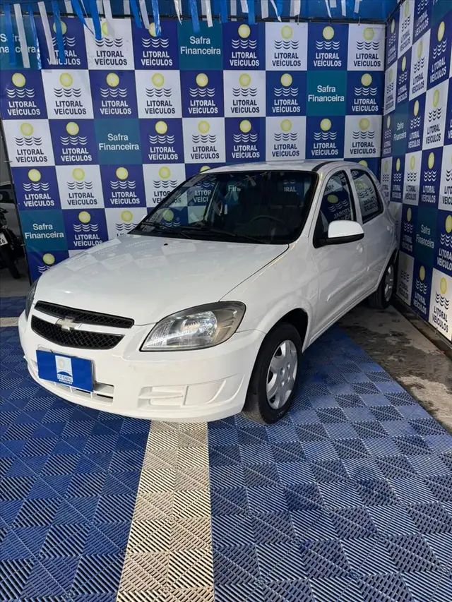 Carro Chevrolet Celta 2013 LT 1.0 (Flex)