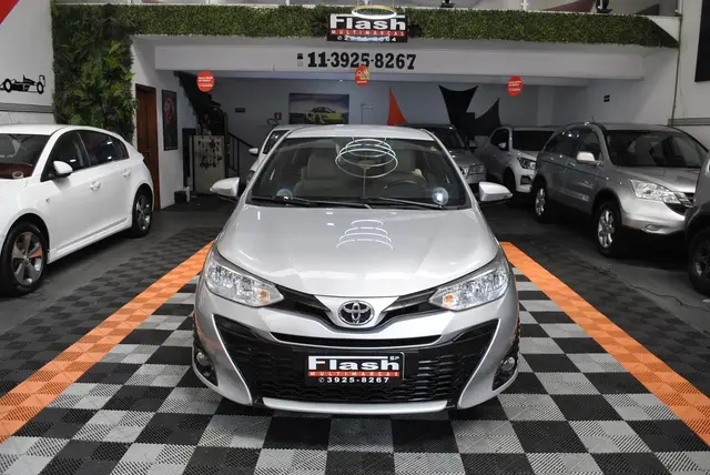 Carro Toyota Yaris 2019 1.3 XL CVT (Flex)