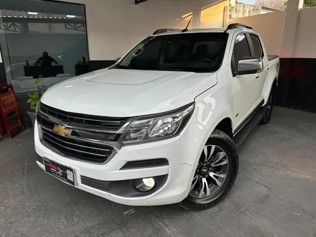 Carro Chevrolet S10 Cabine Dupla 2018 S10 2.5 ECOTEC SIDI Advantage 4x2 (Cabine Dupla)