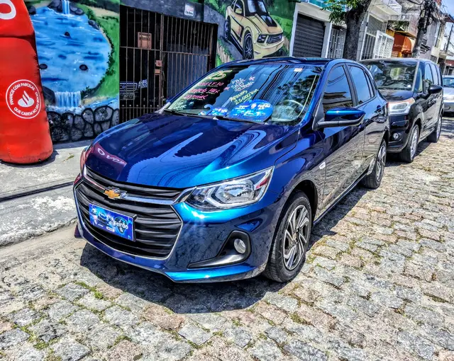 Carro Chevrolet Onix 2025 LT 1.0 Turbo