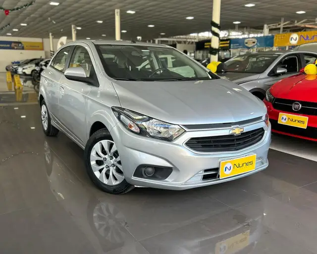 Carro Chevrolet Onix 2017 1.4 LT SPE/4 (Aut)