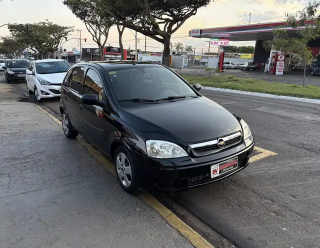 Carro Chevrolet Corsa Hatch 2010 Maxx 1.4 (Flex)