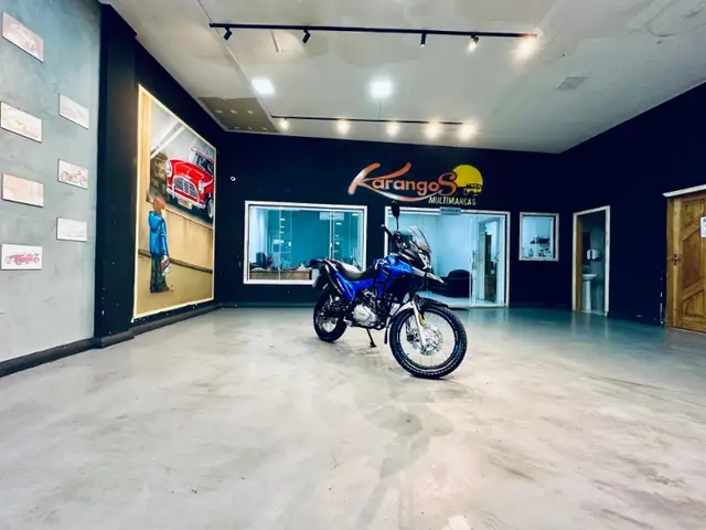 Moto Avelloz AZ 2025 160 XTREME