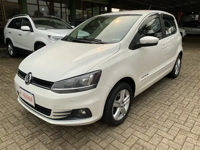 Carro Volkswagen Fox 2016 1.6 MSI Comfortline (Flex)